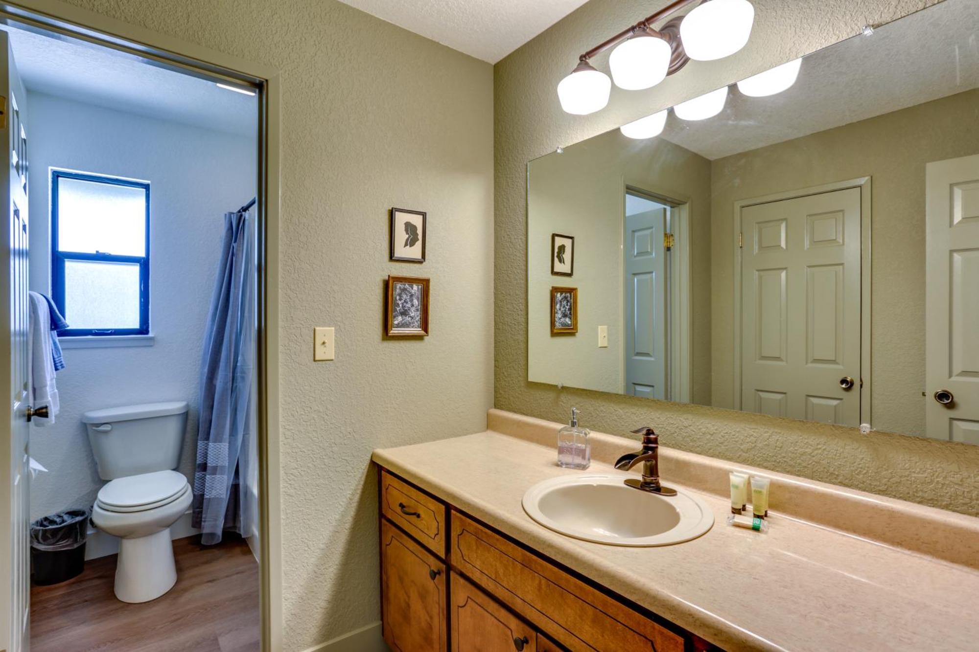 Pet-Friendly Escape With Game Room And Fire Pit! North Fork エクステリア 写真