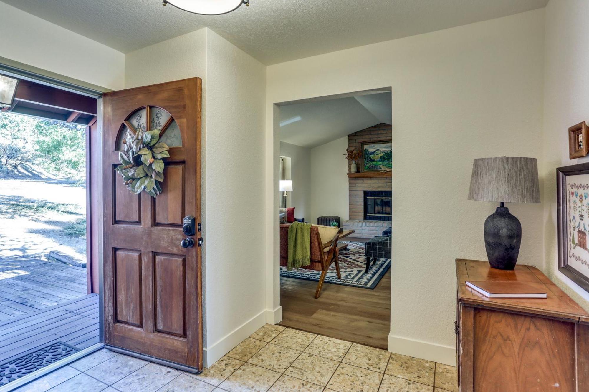 Pet-Friendly Escape With Game Room And Fire Pit! North Fork エクステリア 写真