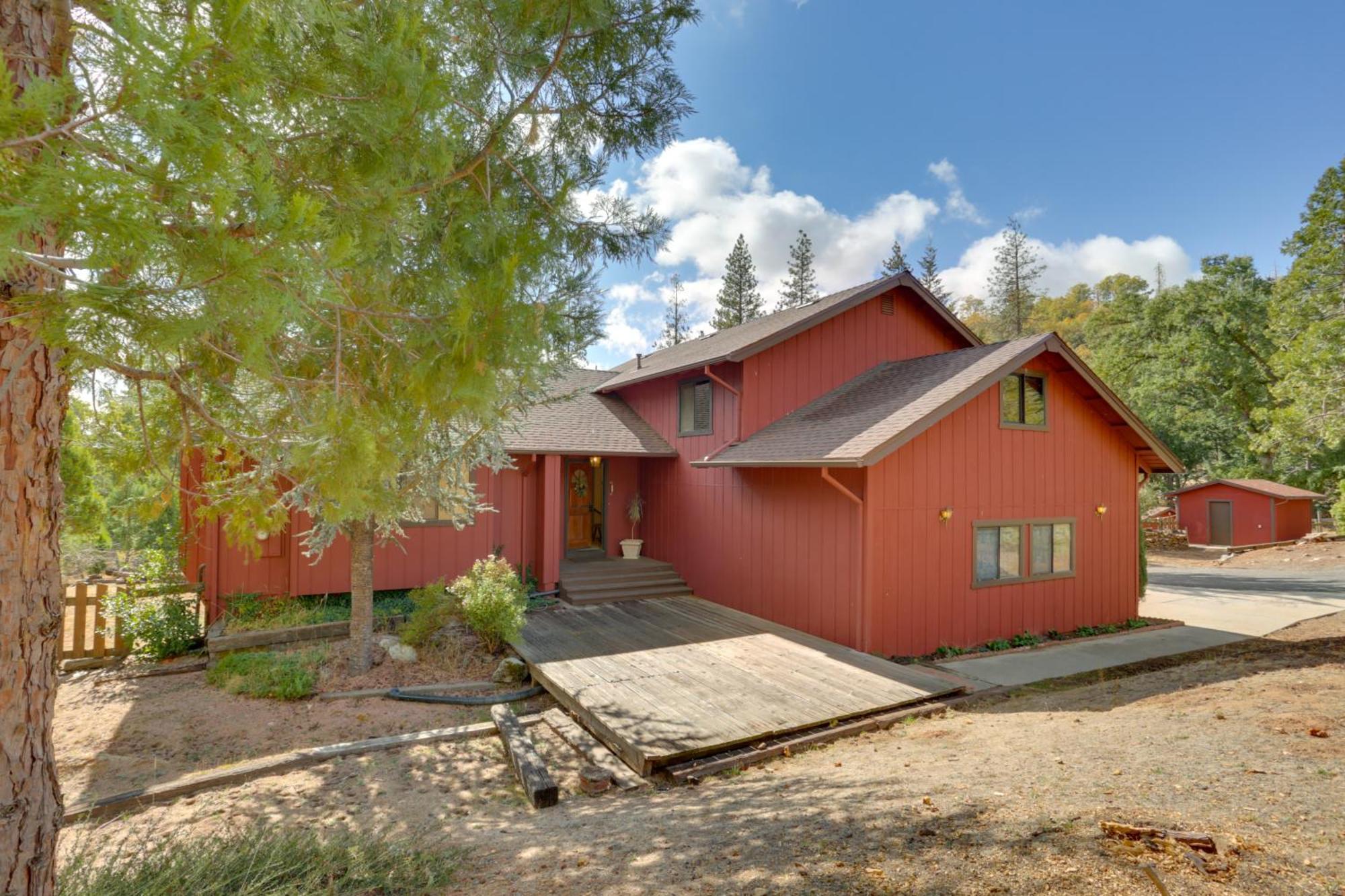 Pet-Friendly Escape With Game Room And Fire Pit! North Fork エクステリア 写真
