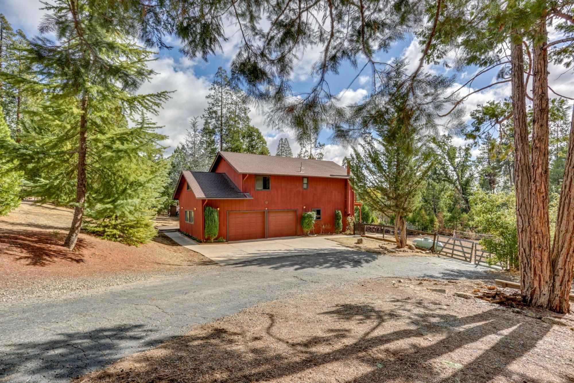 Pet-Friendly Escape With Game Room And Fire Pit! North Fork エクステリア 写真